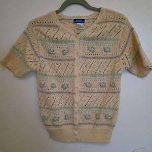 VTG Bryn Connelly Women's Cream Cardigan 3D Floral Accents Sz S